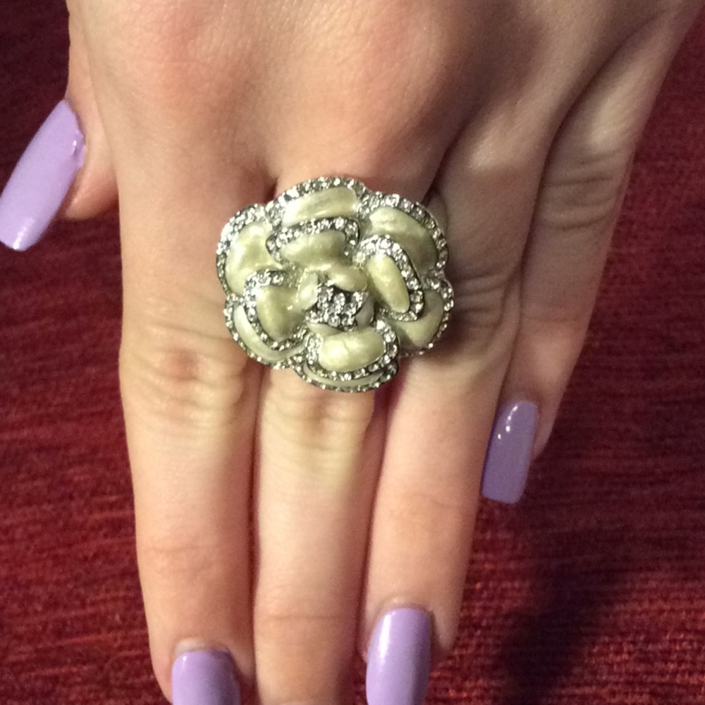 St. John Enameled Flower Ring with Crystals Size 7